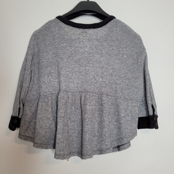 Free People Cropped Gray Thermal - Picture 7 of 11